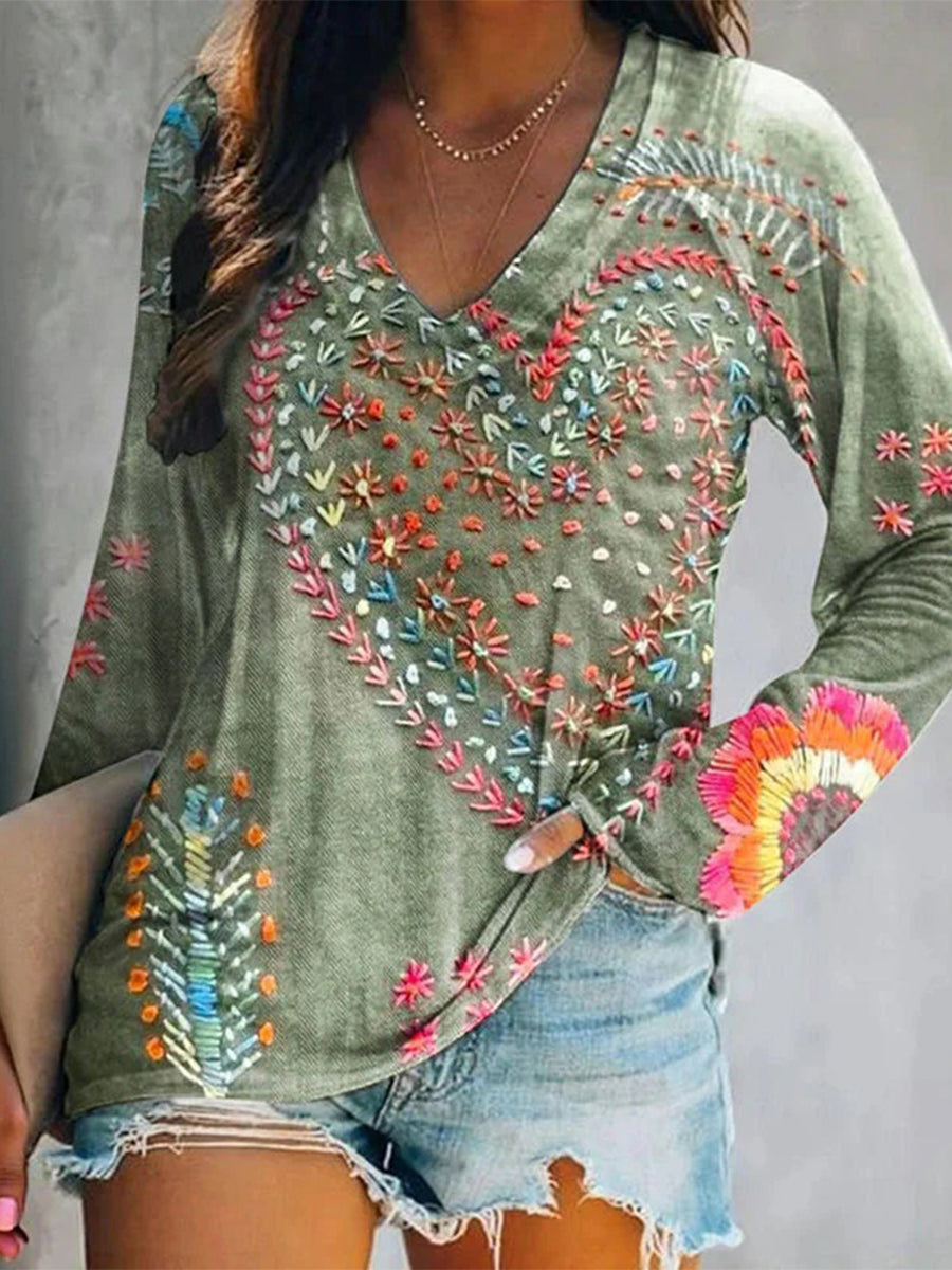 Vintage Heart Print V-neck Long Sleeve T-Shirt