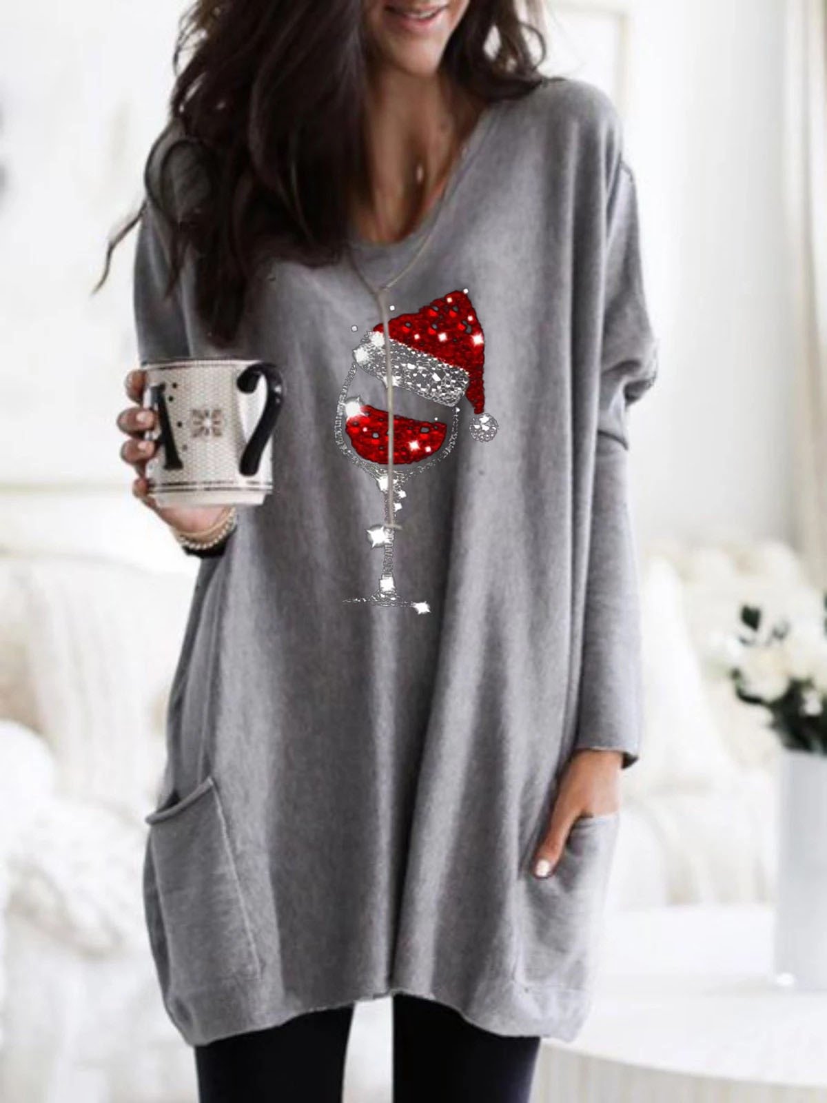Cozy Christmas Red Wine Glass Print Pocket T-shirt