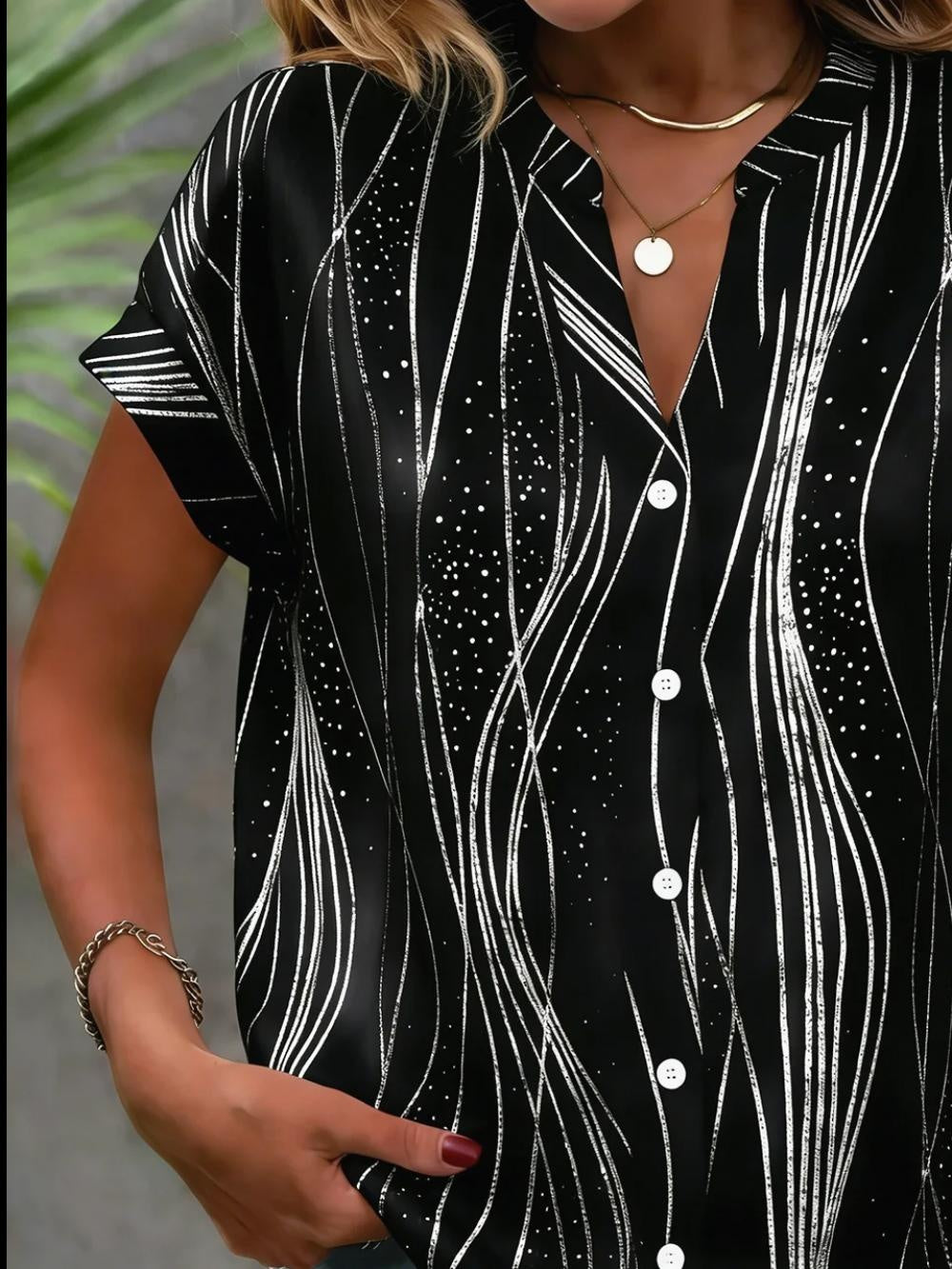 Wave Geometric Strip Split Collar Short Sleeve Loose H-Line Polyester Spandex Elegant Blouse
