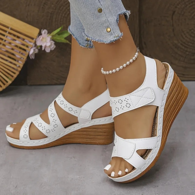 Women's Summer Solid Color Plus Size Thick Sole Sandals