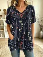 Women's Delicate Floral Star Print V-Neck Short Sleeve Tunic Top With Pockets