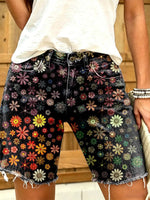 Women's Retro Hippie Style Floral Art Print Mid-Length Denim Bermuda Shorts with Frayed Hems