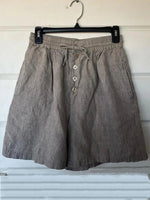 Women's Button-Front Loose Shorts with Drawstring Waist