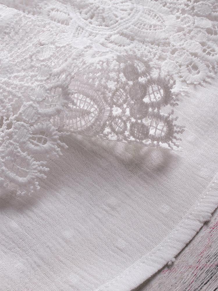 Jacquard Pleated Lace Hollow Out V-neck Plus Size Blouse