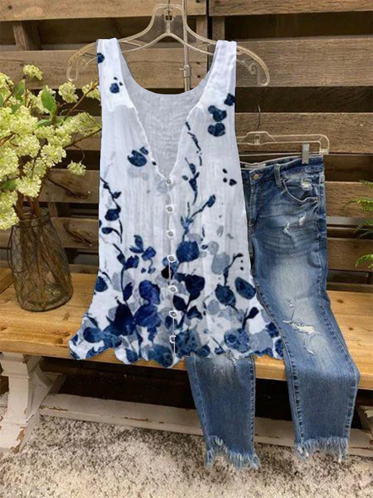 Casual Summer V-neck Floral Print Sleeveless Blouse