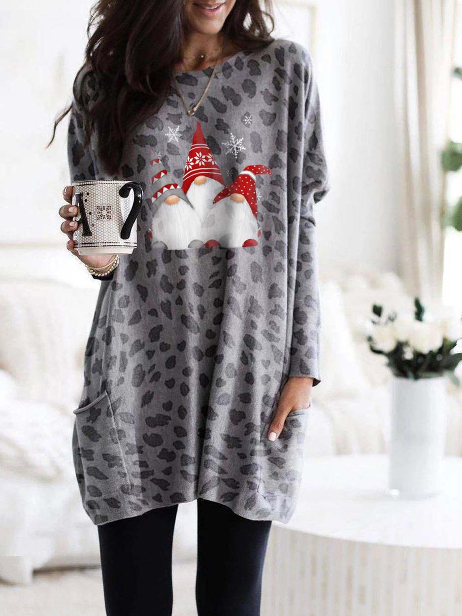 Women's Scandinavian Gnomes Christmas Leopard Print Long Sleeve T-shirt