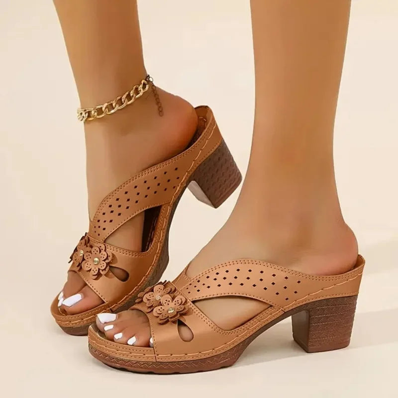 Women's Chunky Flowers High Heel Sandals