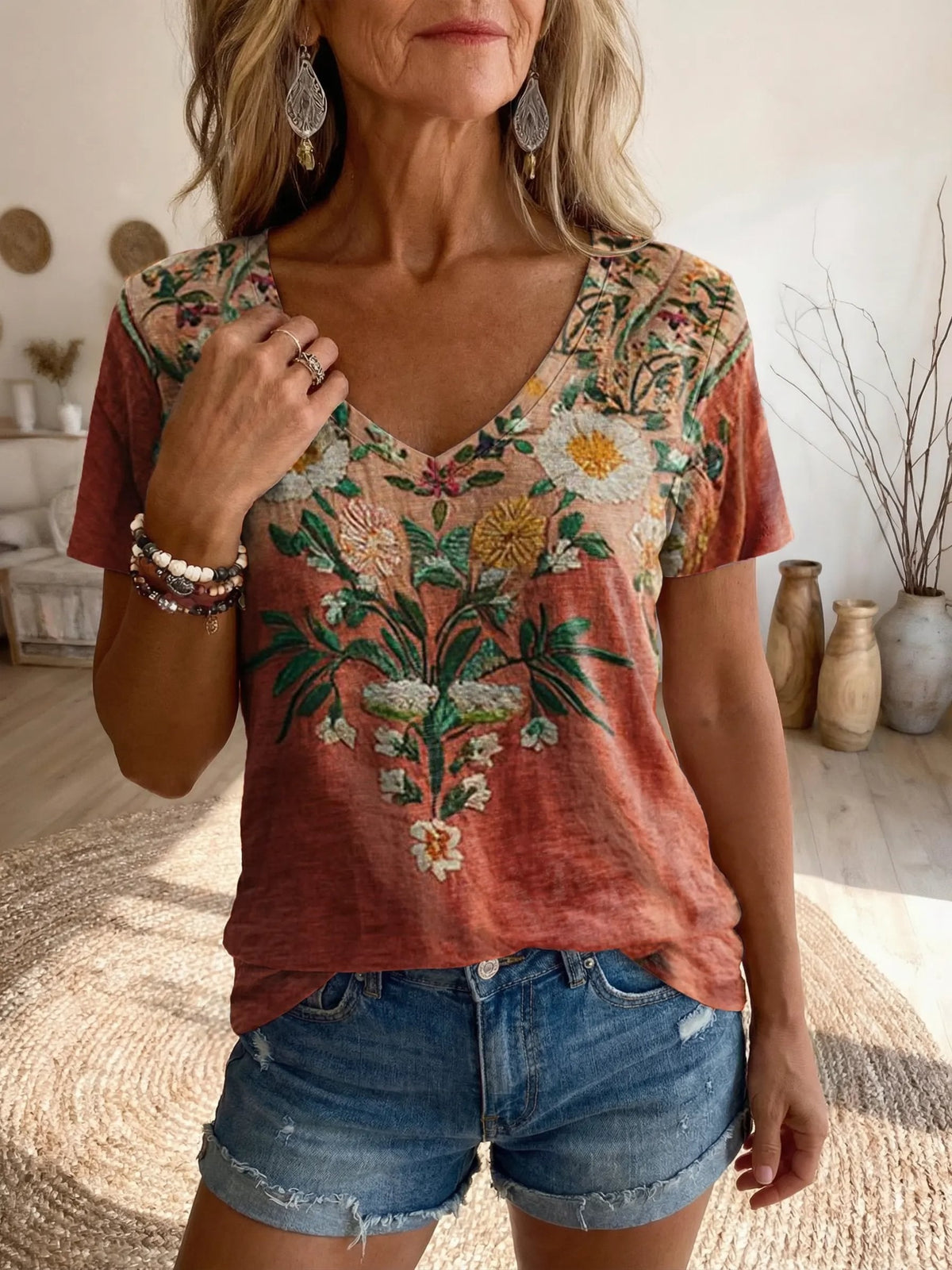Women's Retro Hippie Textured Floral Art Print V-Neck Casual T-Shirt